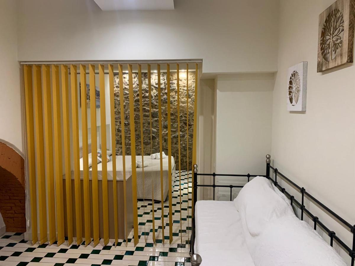 Vitrani'S House Apartments 체팔루 외부 사진