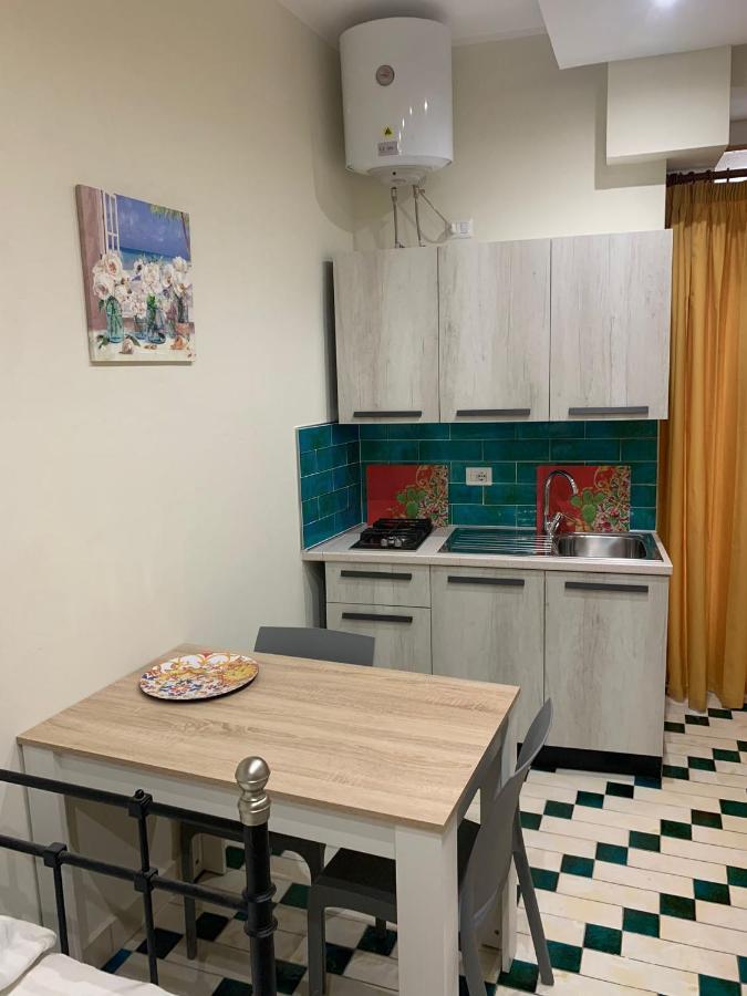 Vitrani'S House Apartments 체팔루 외부 사진